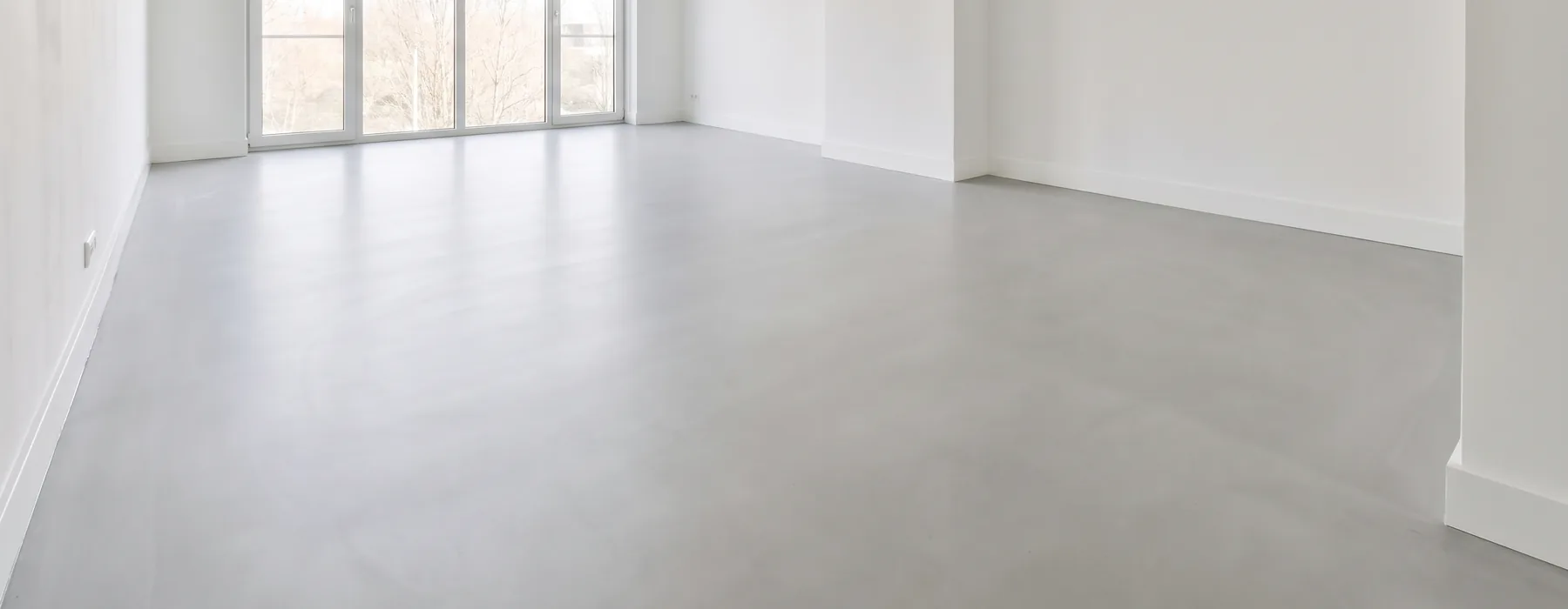 Een strakke pvc vloer begint met een vlakke ondervloer. Wij van Vloer Egaliseren Service egaliseren beton en cementdekvloeren in Nederland, zodat jouw pvc stroken of tegels stevig en mooi liggen. Pvc vloer laten egaliseren voorkomt naden, hoogteverschillen en zichtbare oneffenheden. We controleren vocht, repareren scheuren, gebruiken primer en brengen egaline vakkundig aan voor een sterke [&hellip;]